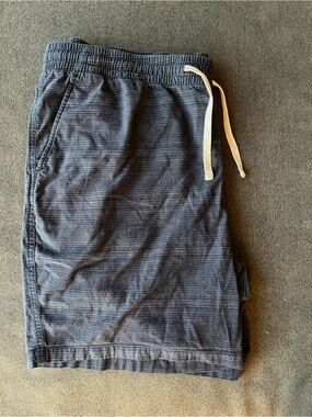 Men’s Old Navy Shorts w/Adjustable Waistband